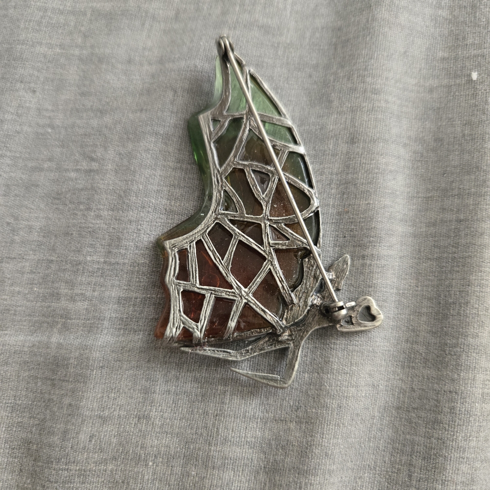 Vintage Stain Glass Fairy Brooch Flawed Green And Orange Heart - Picture 3 of 3